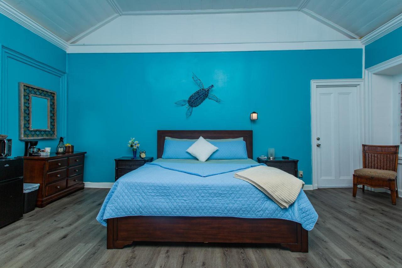 Hotel Victoria House Frederiksted Exteriér fotografie