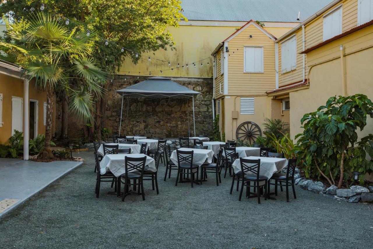 Hotel Victoria House Frederiksted Exteriér fotografie
